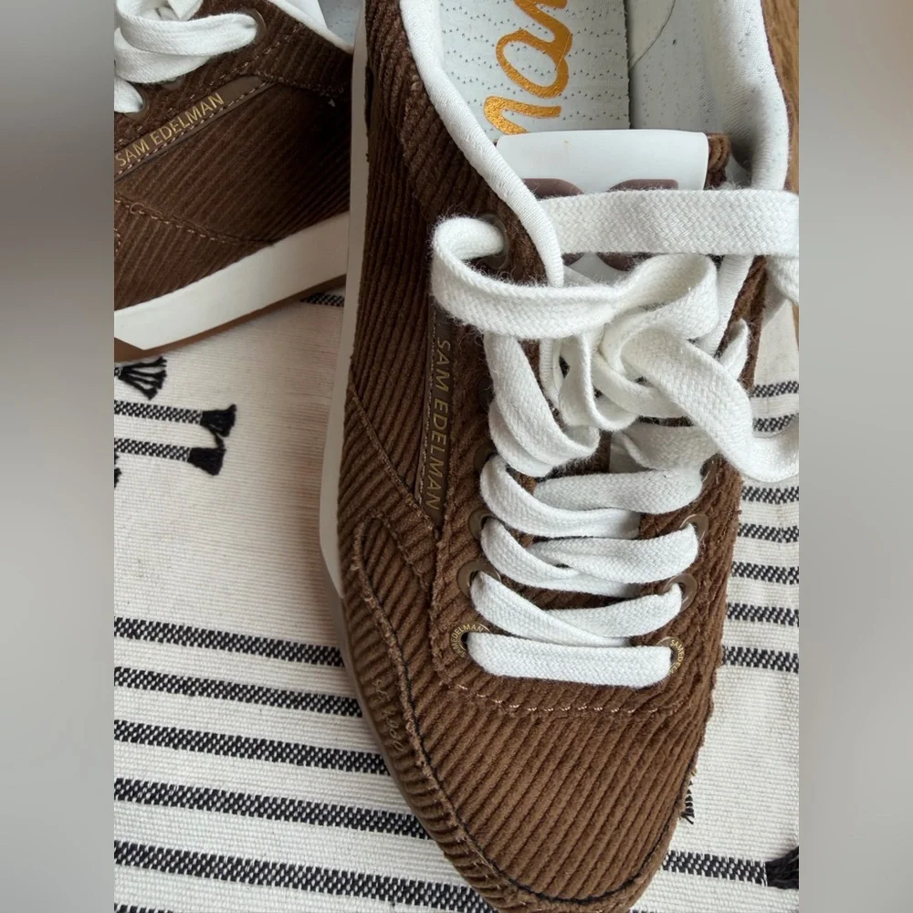 NWOT Sam Edelman Chocolate Cinnamon “Layla” Sneaker - Picture 5 of 8